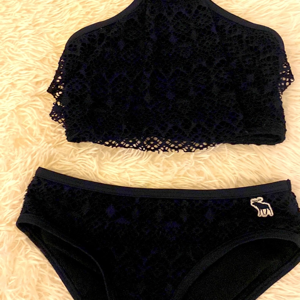 Barley worn Abercrombie kids swim bikini.super cute